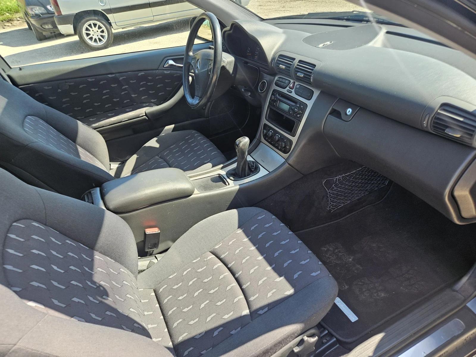 Mercedes-Benz C 220 Coupe* Климатроник* Панорама - изображение 8