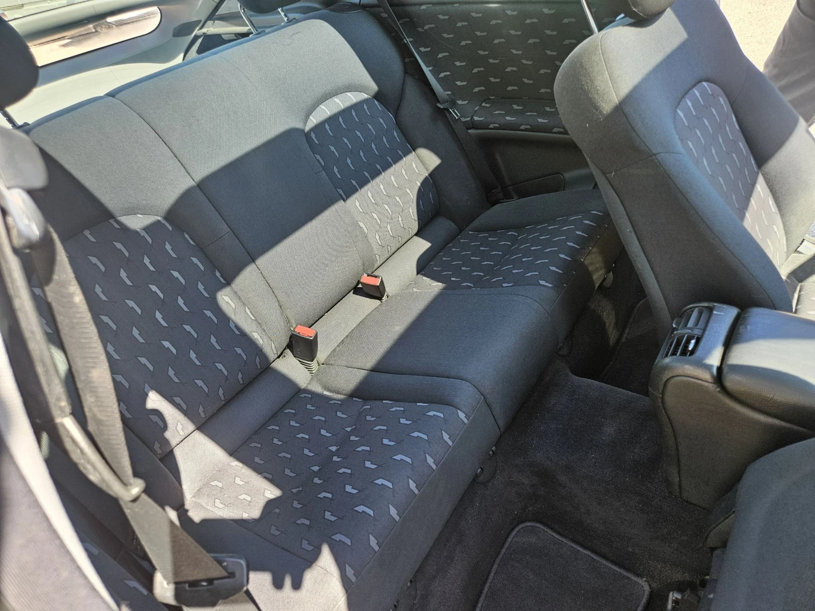 Mercedes-Benz C 220 Coupe* Климатроник* Панорама - изображение 10