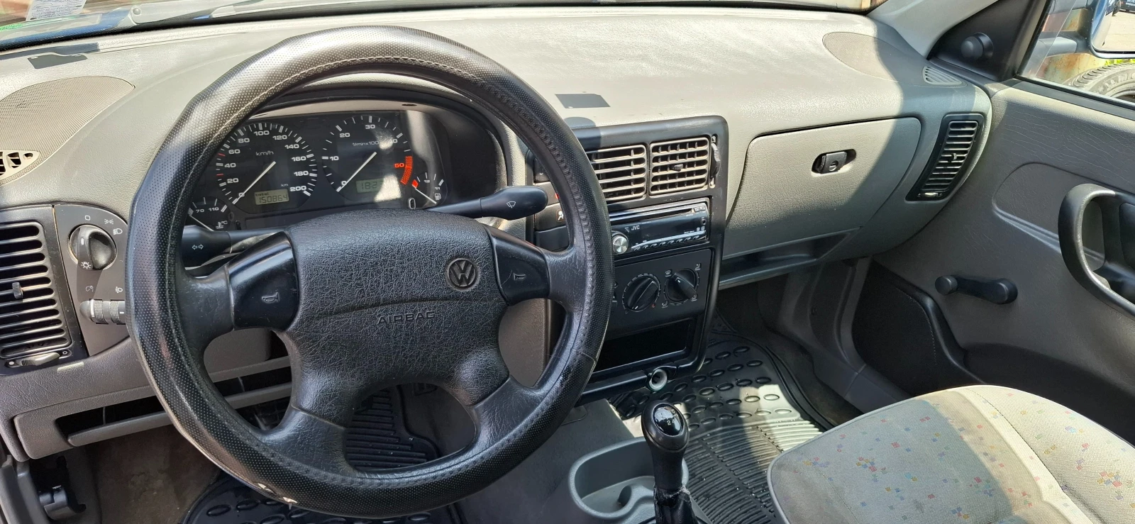 VW Caddy  - изображение 7