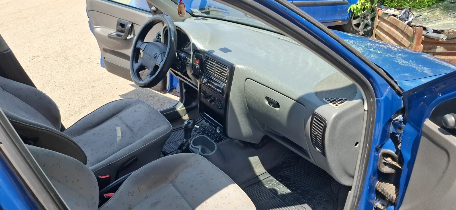 VW Caddy  - изображение 9