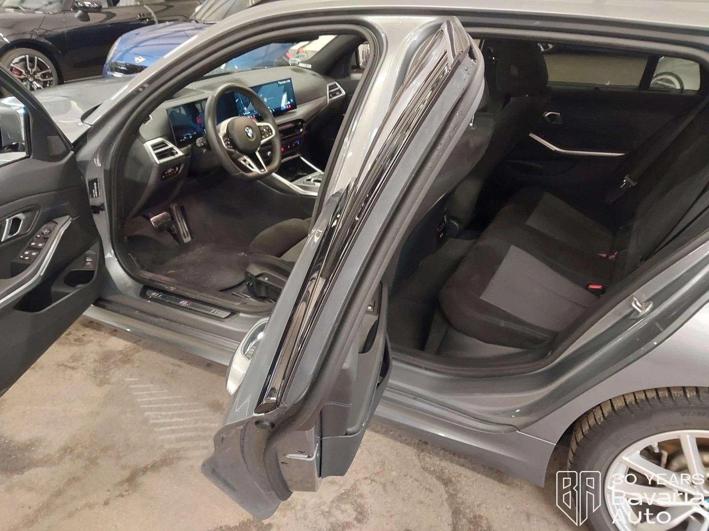 BMW 330 d xDrive Touring M Sport Paket Sportautomatic - изображение 5