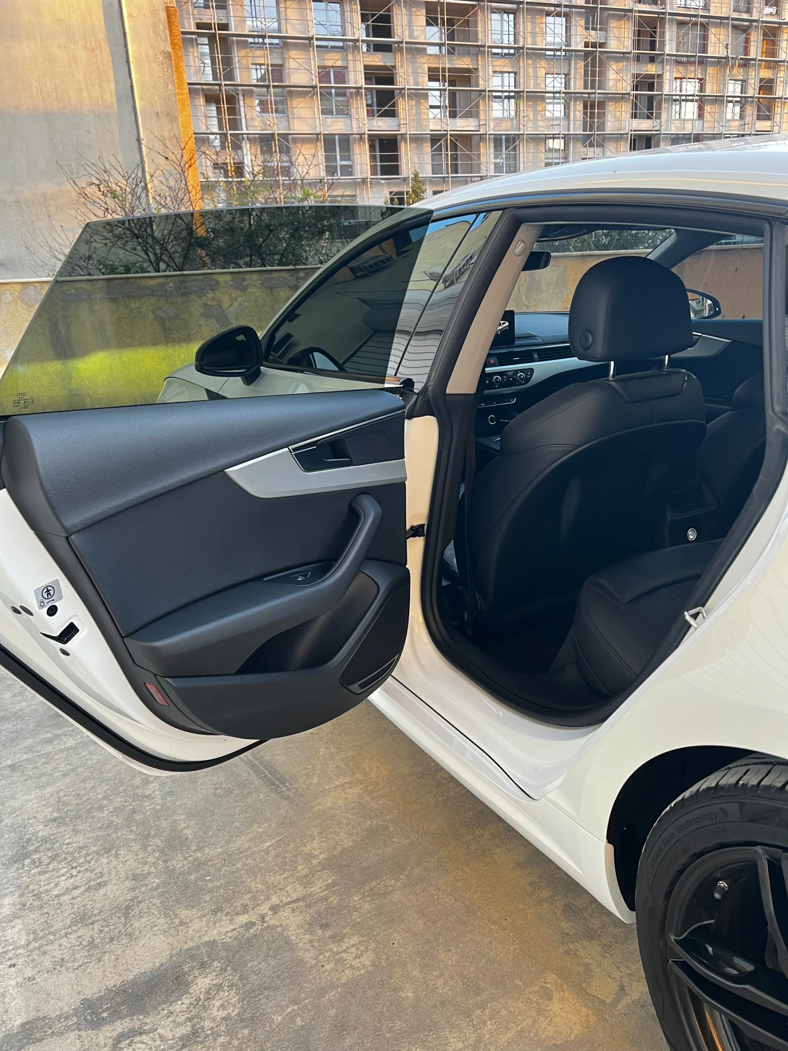 Audi A5 2.0TDI Sportback  | Mobile.bg � ����������� 9