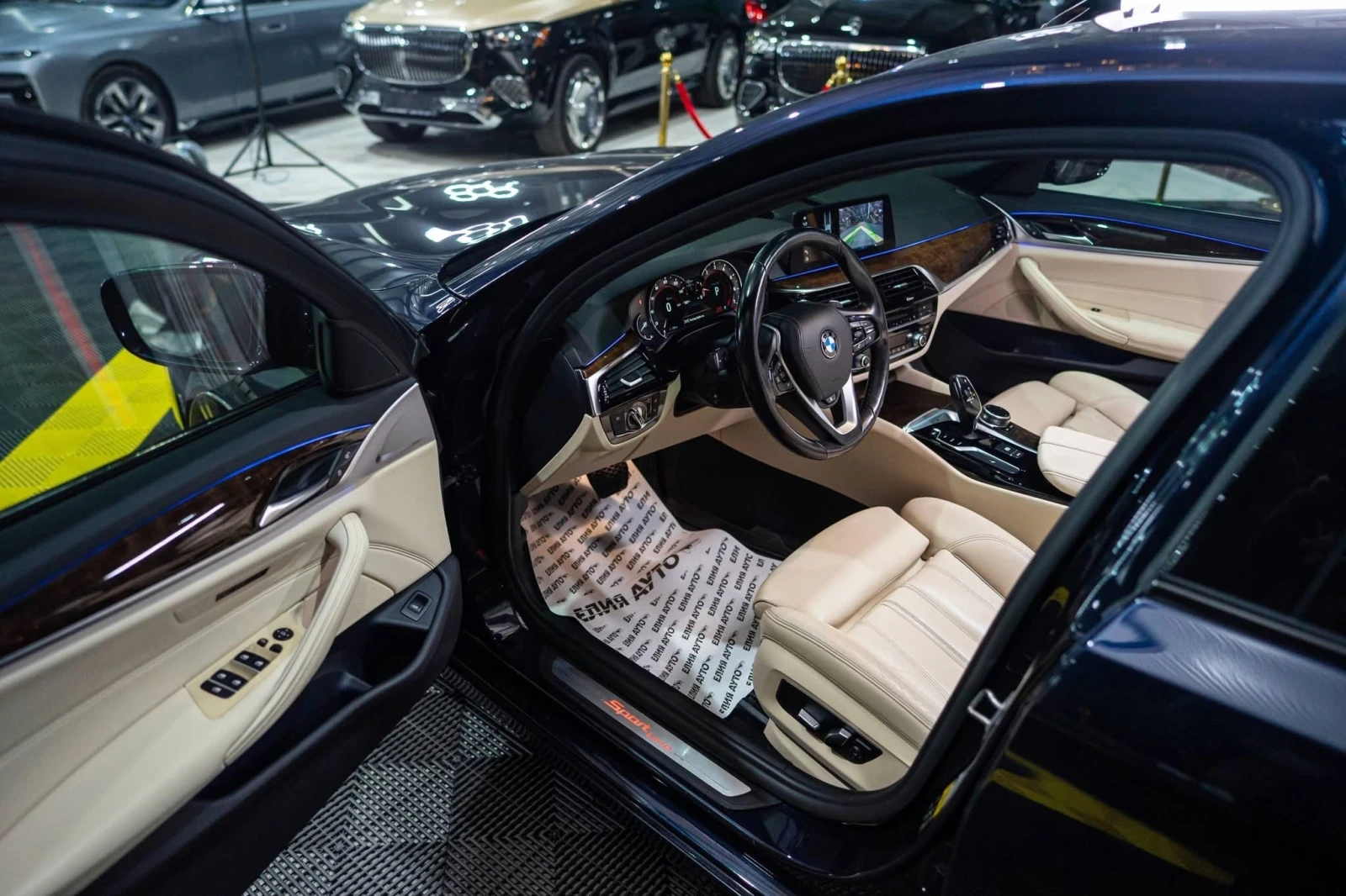 BMW 540 I XDRIVE LED FULL SPORT PACK ������ 100% | Mobile.bg � ����������� 11