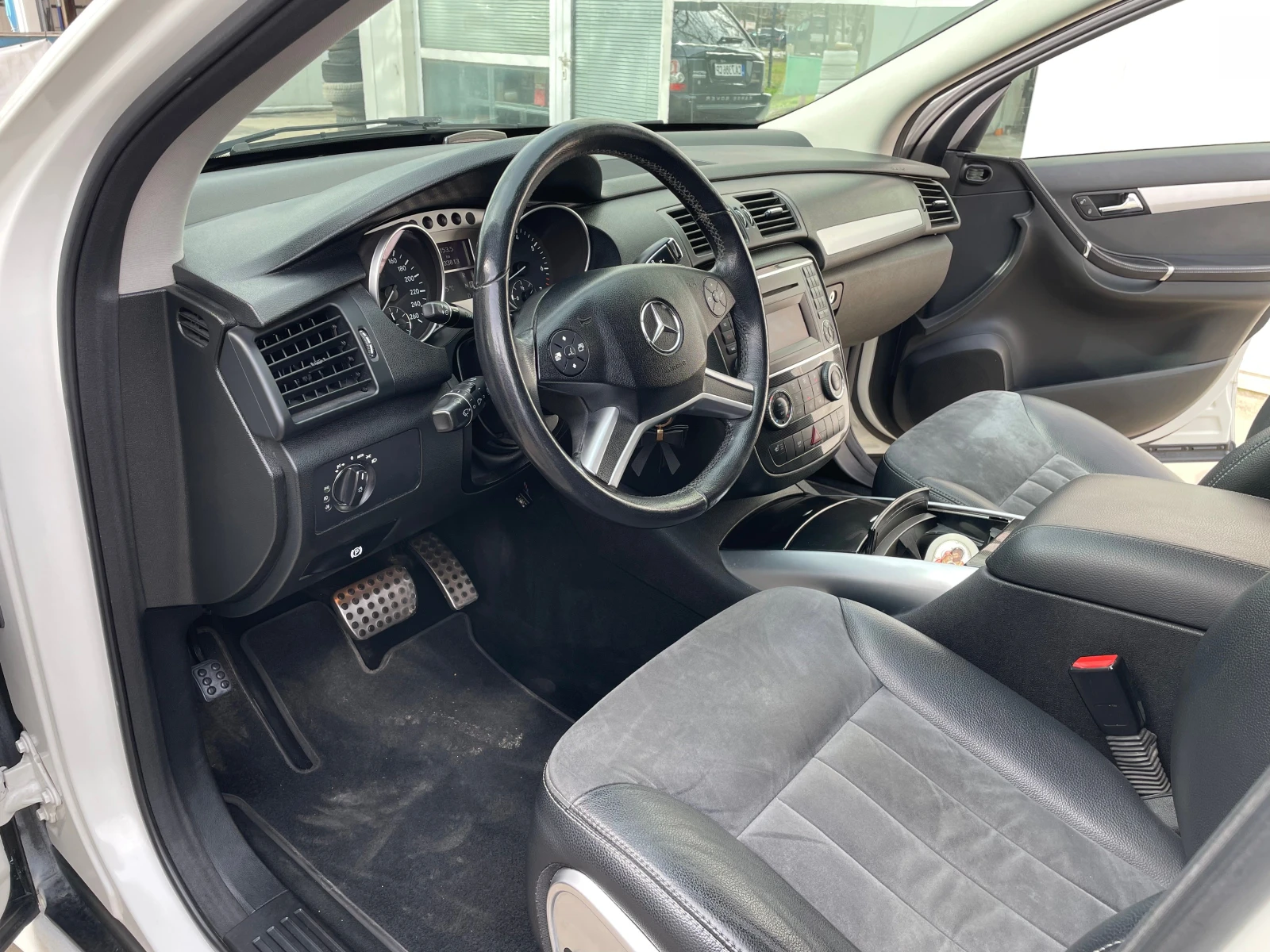 Mercedes-Benz R 500 Mercedes-Benz R 500 V8-388�.�-4X4-���������, LPG | Mobile.bg � ����������� 10