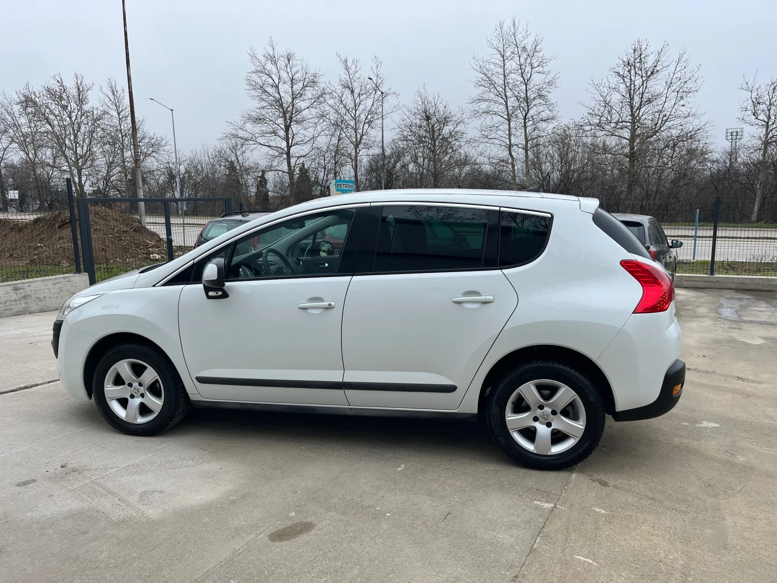 Peugeot 3008 1.6hdi - изображение 8