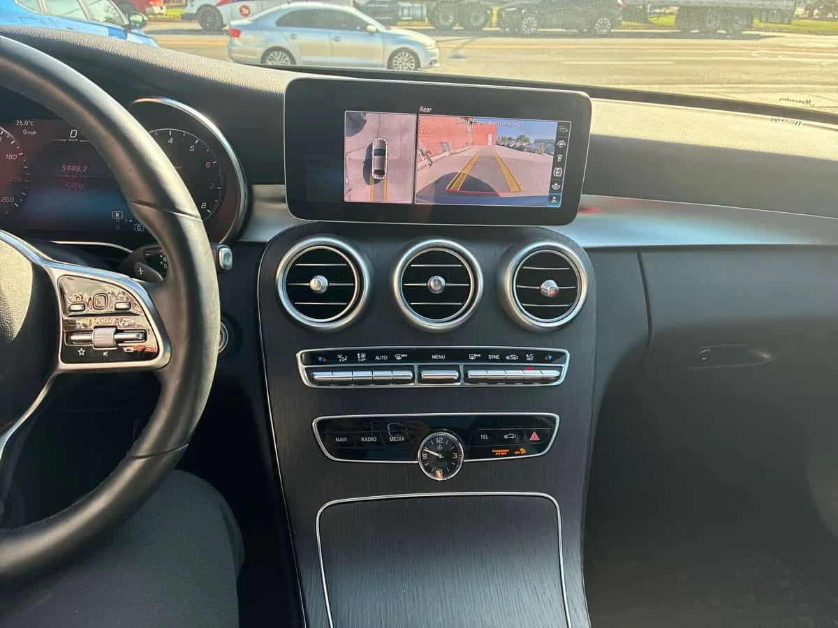 Mercedes-Benz C 300 * CARFAX * ЦЕНА ДО БГ - изображение 9