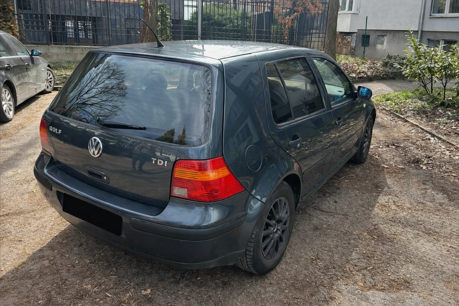 VW Golf, снимка 2 - Автомобили и джипове - 53939044