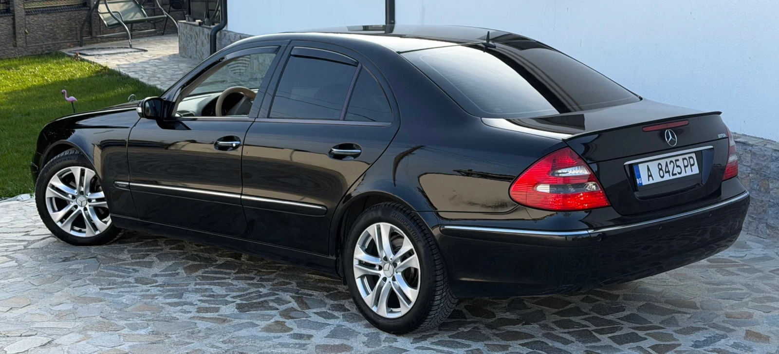 Mercedes-Benz E 270 Автоматик 2006г ТОП!!!, снимка 4 - Автомобили и джипове - 54046194