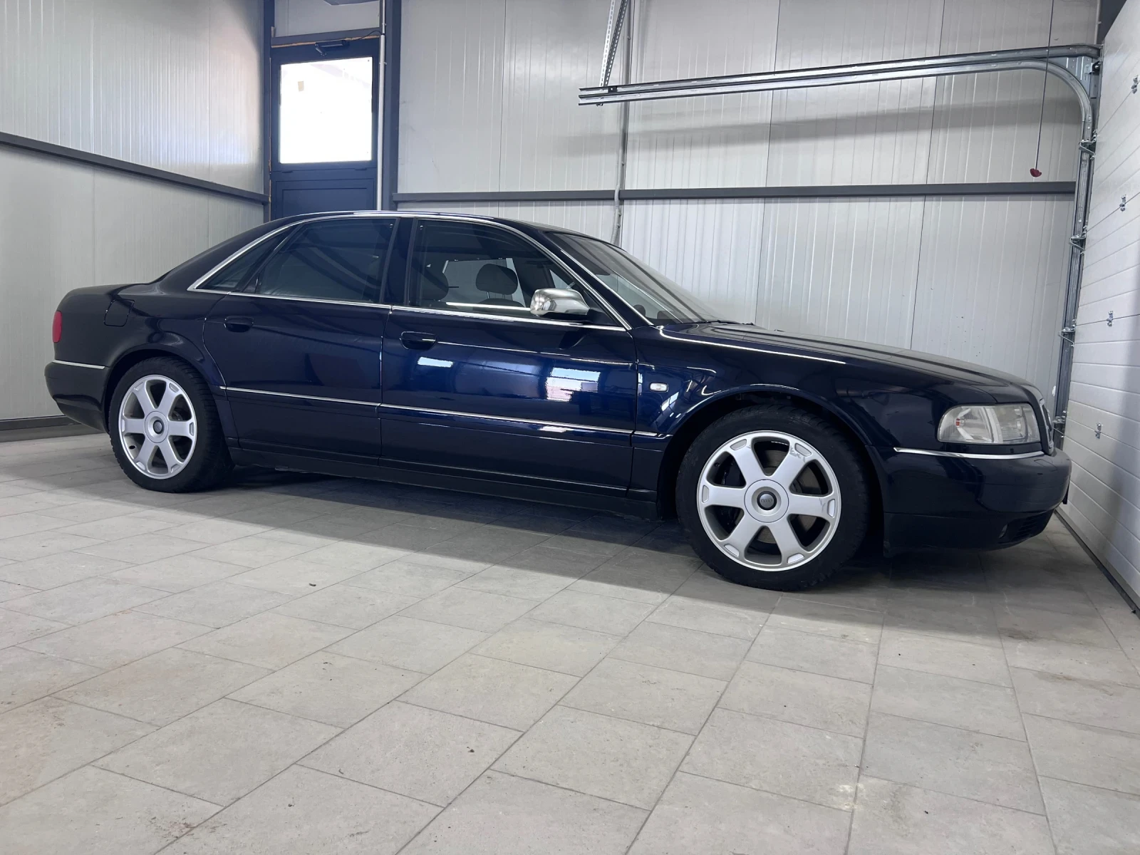 Audi S8 S8 Final Edition (D2)