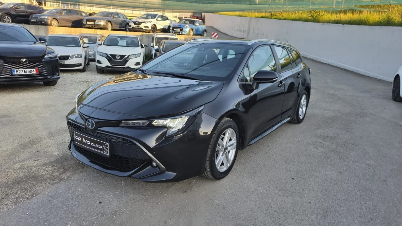 Toyota Corolla 1.8 HYBRID* КОМБИ* ХОЛАНДИЯ* , снимка 17 - Автомобили и джипове - 54693143