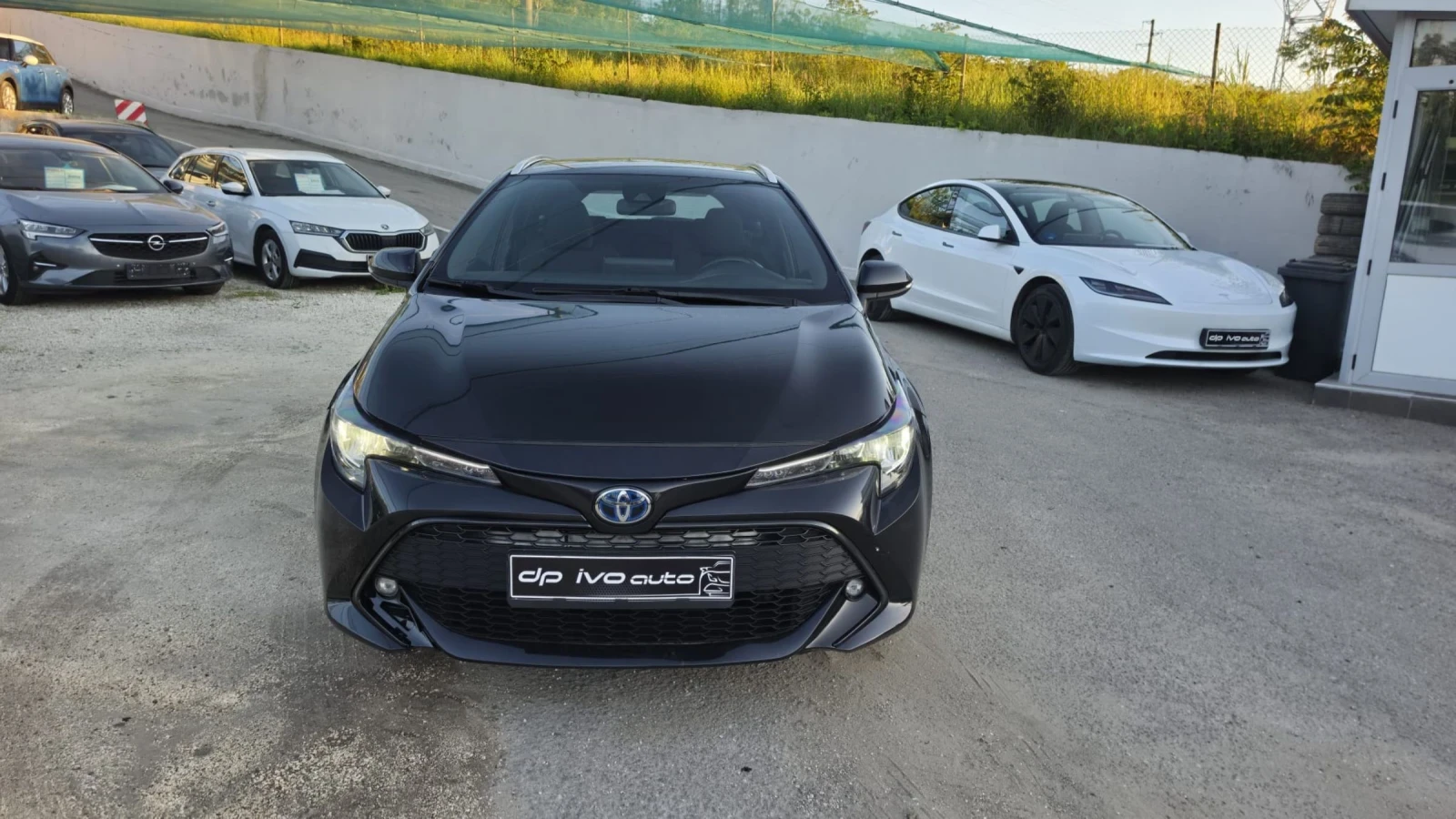 Toyota Corolla 1.8 HYBRID* КОМБИ* ХОЛАНДИЯ* , снимка 8 - Автомобили и джипове - 54693143