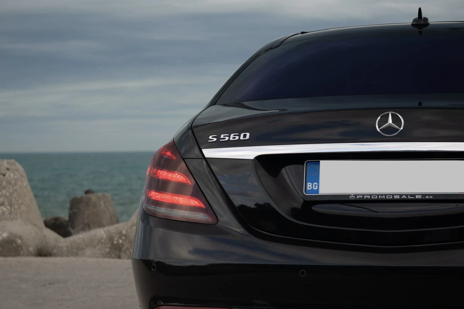 Mercedes-Benz S 560 FULL/ 3TV/ ПАСАЖЕР ПАКЕТ, снимка 7 - Автомобили и джипове - 54756966