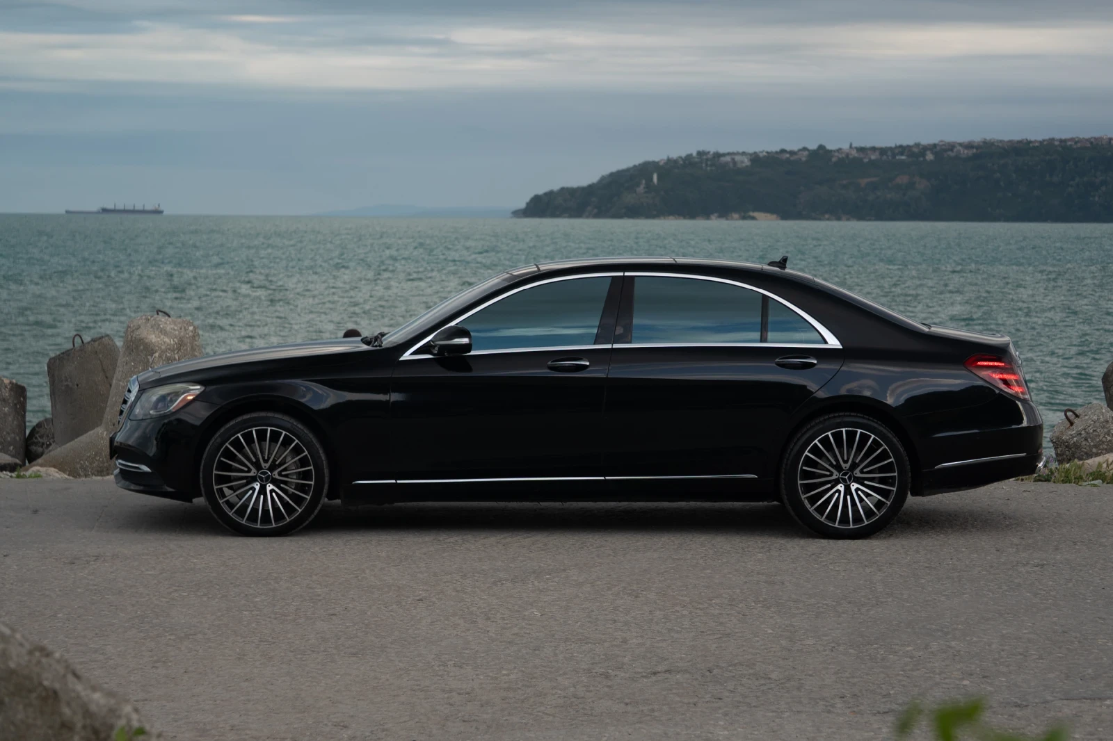 Mercedes-Benz S 560 FULL/ 3TV/ ПАСАЖЕР ПАКЕТ, снимка 5 - Автомобили и джипове - 54756966