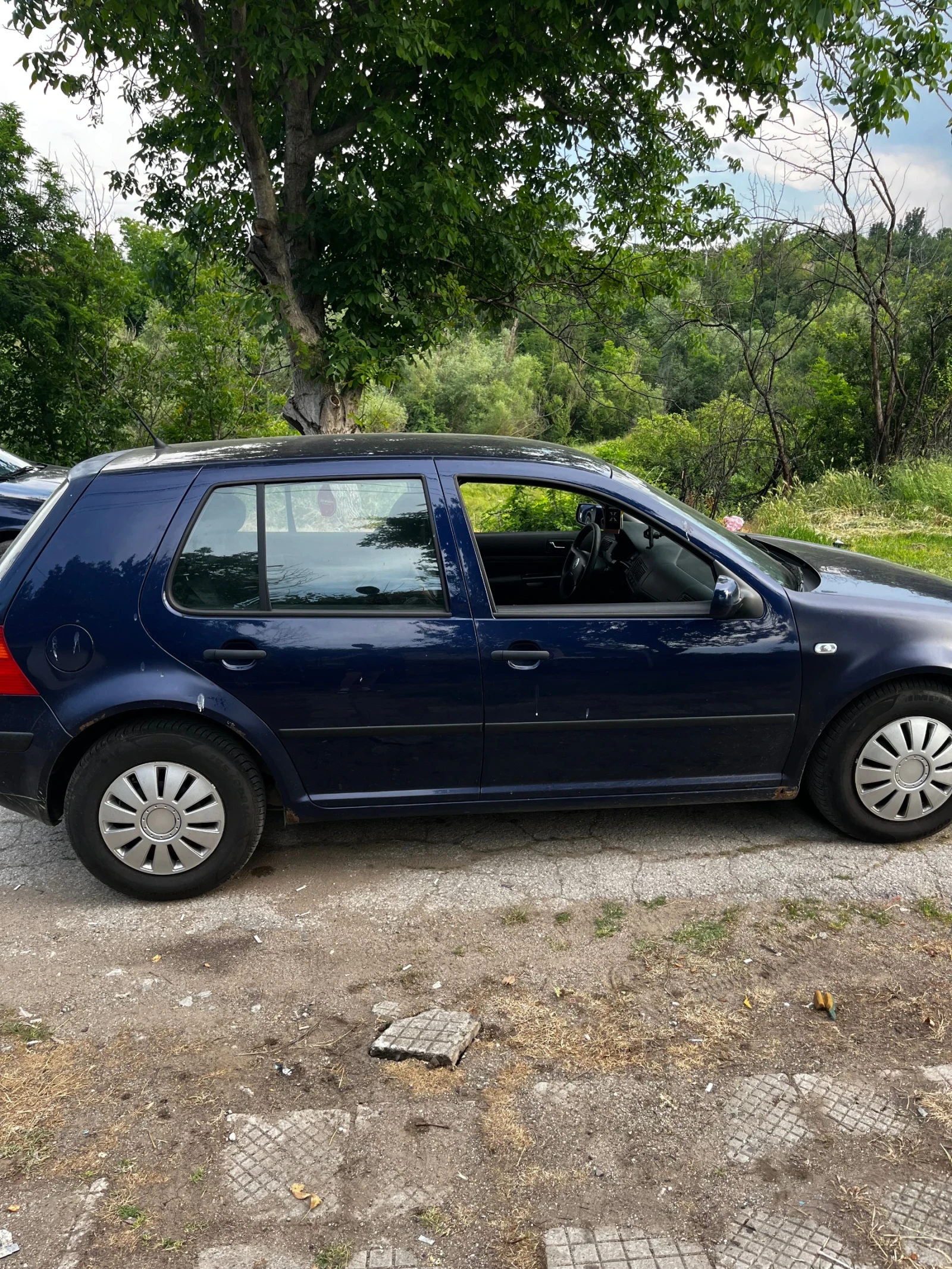 VW Golf, снимка 4 - Автомобили и джипове - 54870965