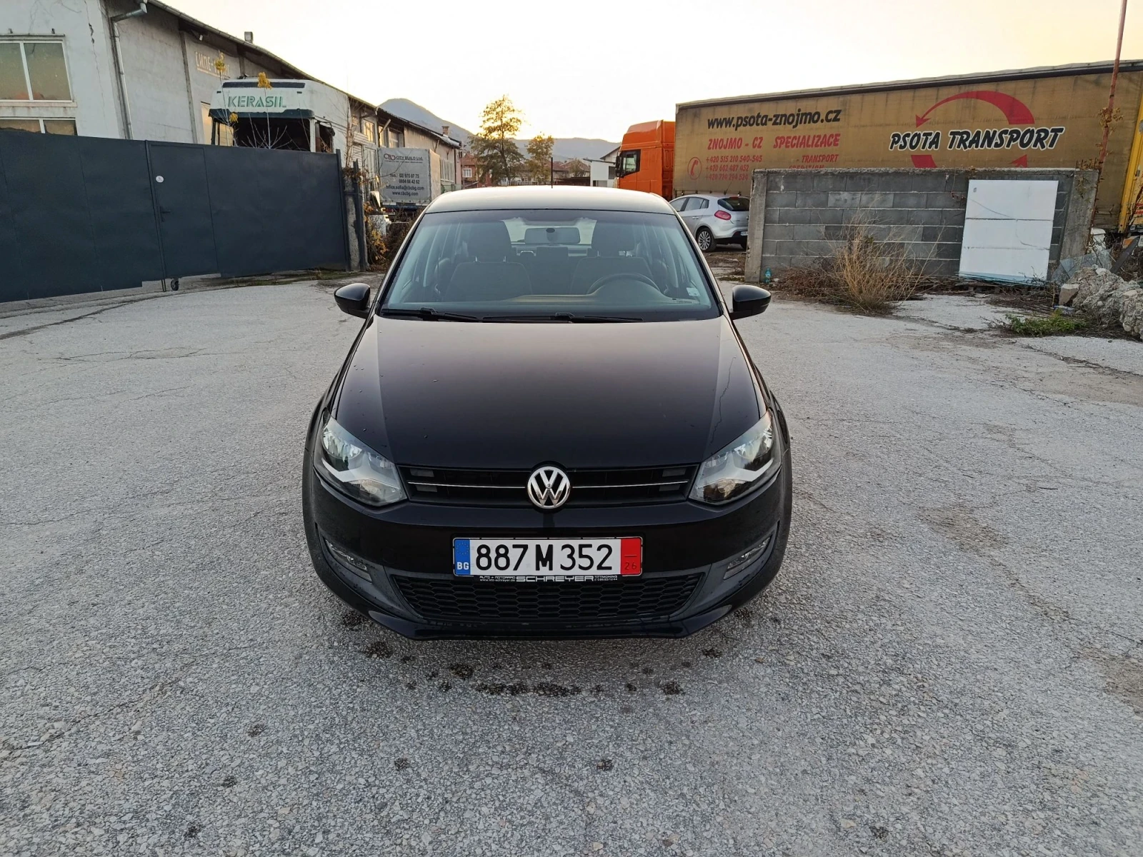 VW Polo 1.2i 12v, снимка 2 - Автомобили и джипове - 56048938