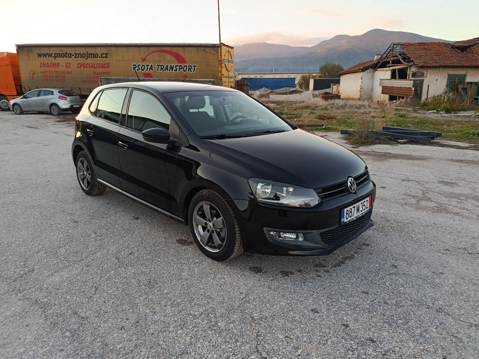 VW Polo 1.2i 12v, снимка 3 - Автомобили и джипове - 56048938