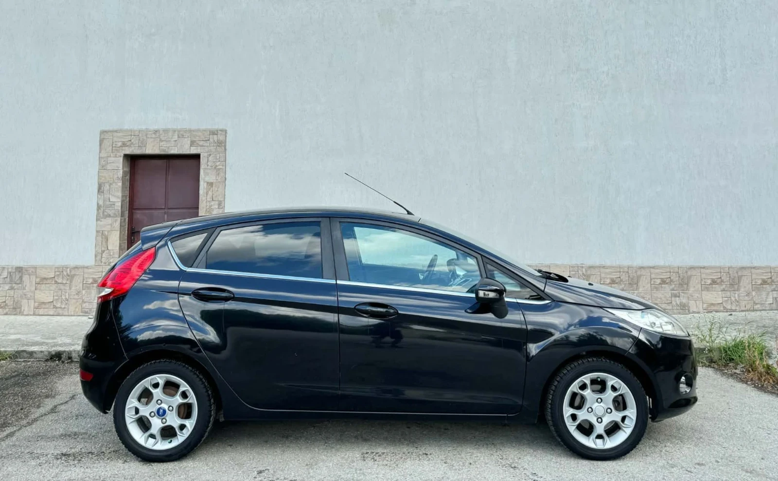 Ford Fiesta KEYLESS* ГАЗ , снимка 4 - Автомобили и джипове - 55153296