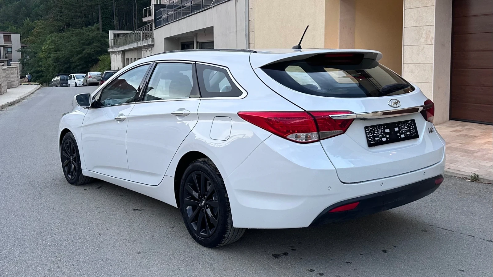 Hyundai I40 1.7 CRDI  АВТОМАТИК ЛИЗИНГ, снимка 6 - Автомобили и джипове - 55327390