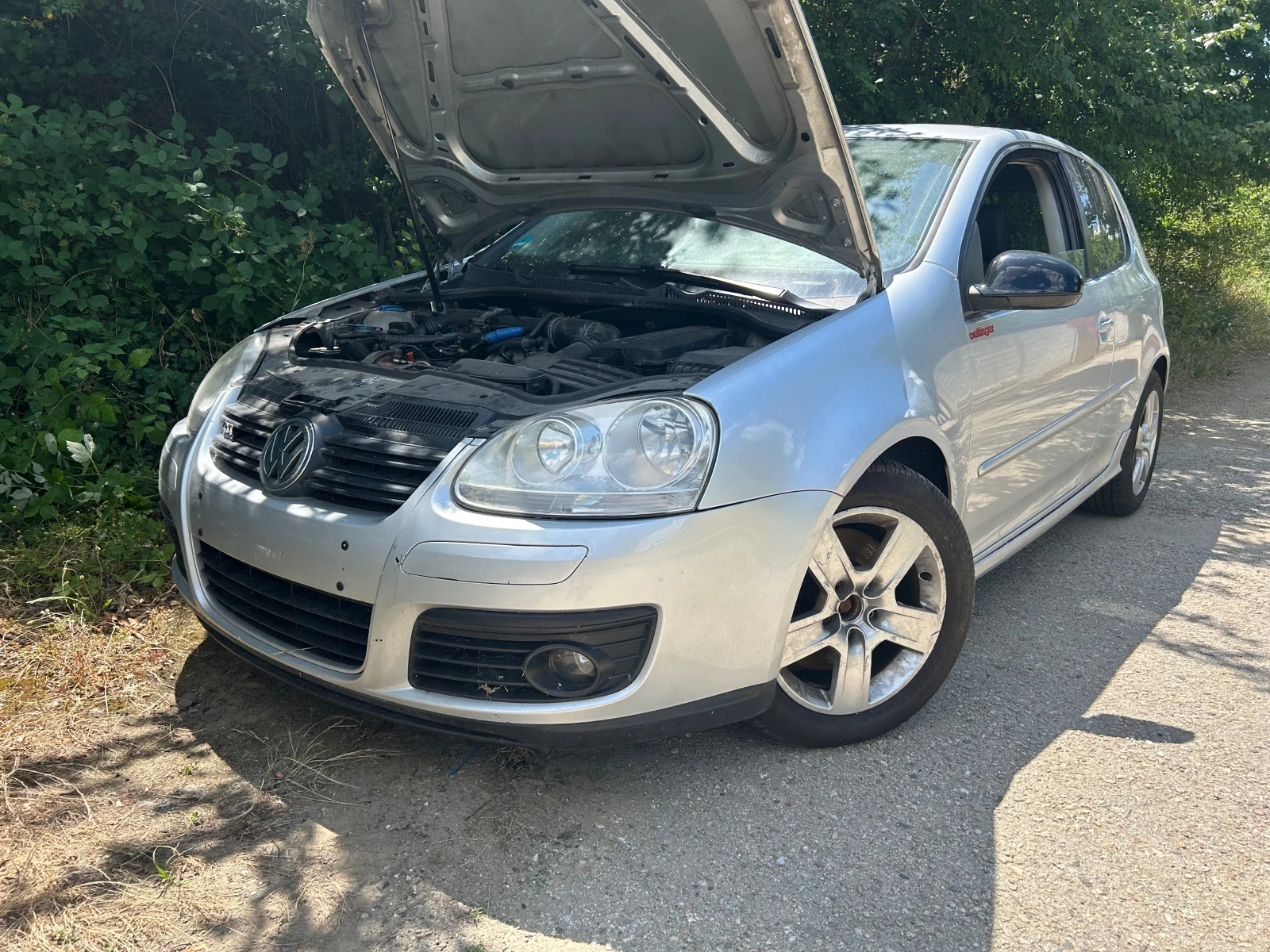 VW Golf 1.4 TSI GT, снимка 3 - Автомобили и джипове - 55347750