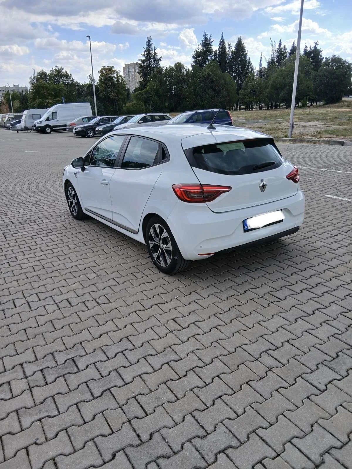 Renault Clio, снимка 7 - Автомобили и джипове - 55401794