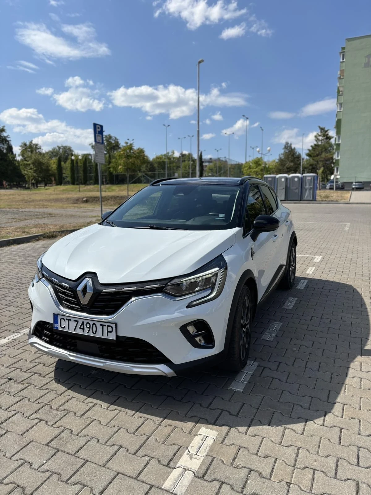Renault Captur, снимка 4 - Автомобили и джипове - 55401794