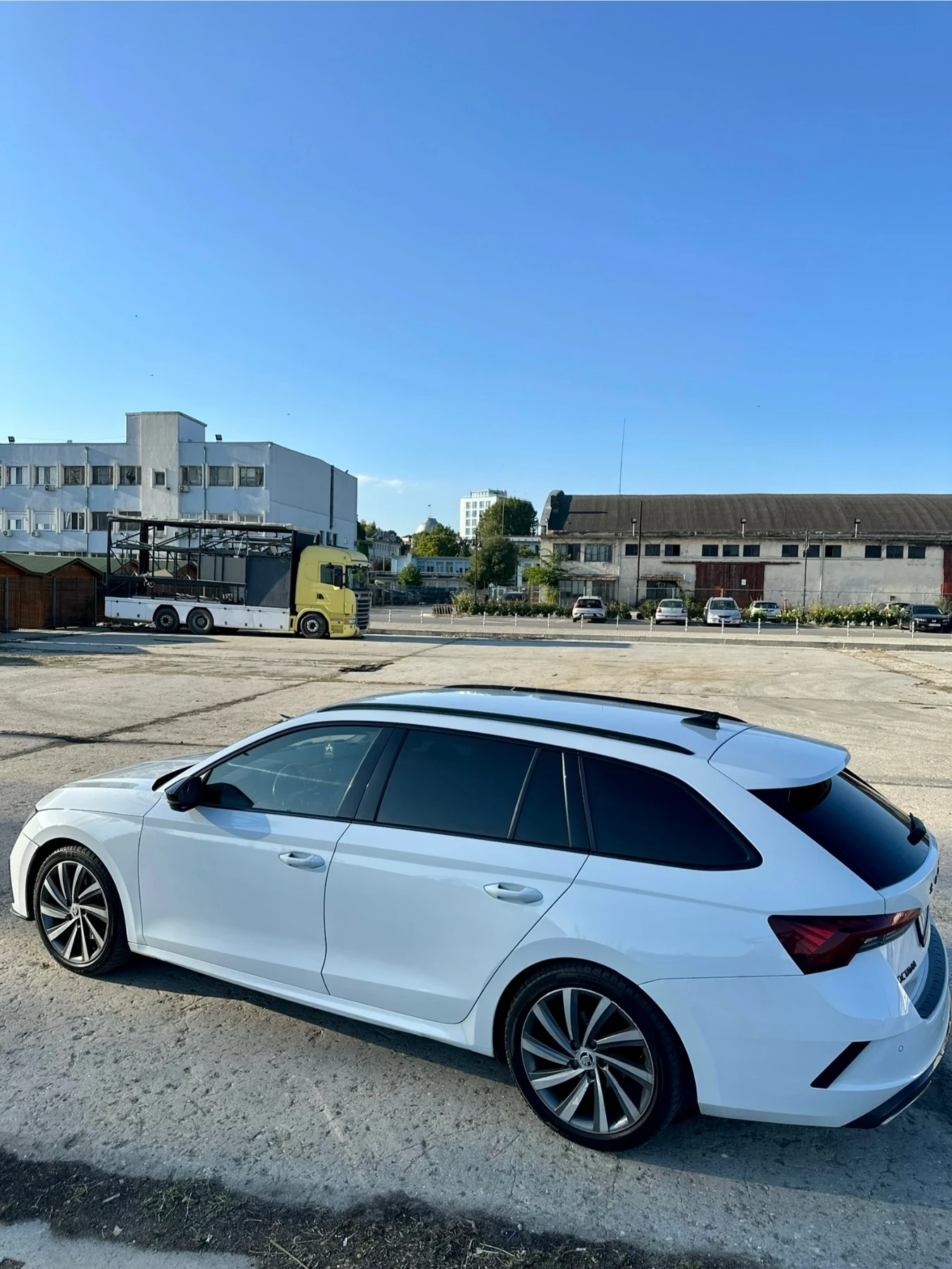 Skoda Octavia VRS 2.0 TDI DSG 4x4 200 PS Head Up Canton Digital, снимка 8 - Автомобили и джипове - 55730189