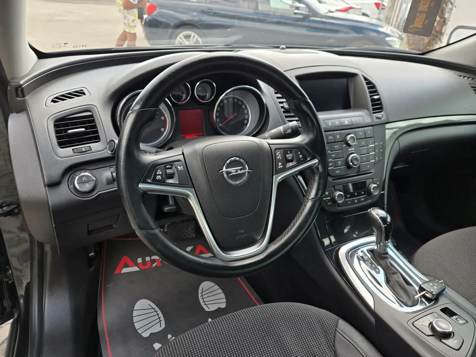 Opel Insignia 2.0CDTI-195кс= АВТОМАТ= НАВИ= КСЕНОН= АВТОПИЛОТ, снимка 8 - Автомобили и джипове - 55849715