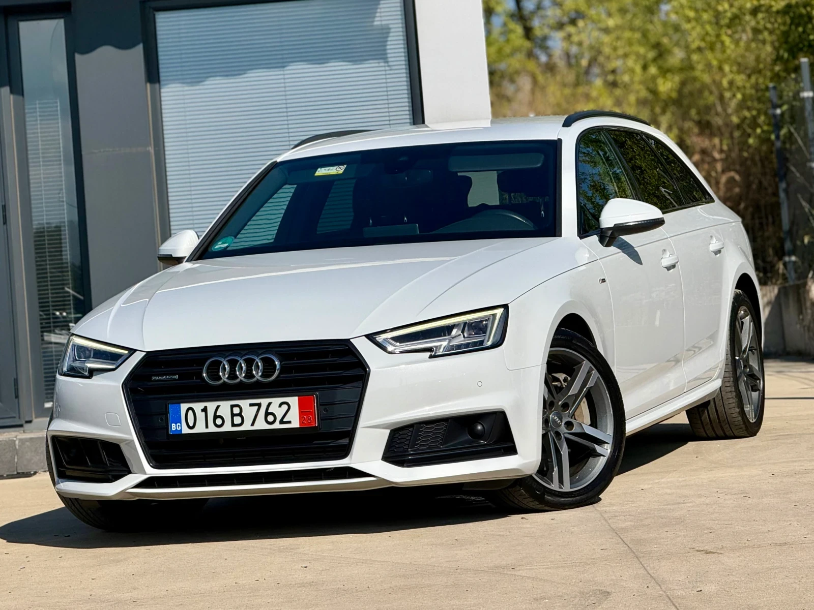 Audi A4 3.0TDI-QUATTRO / 3X S-LINE / DISTRONIC+ /�����/ | Mobile.bg � ����������� 1