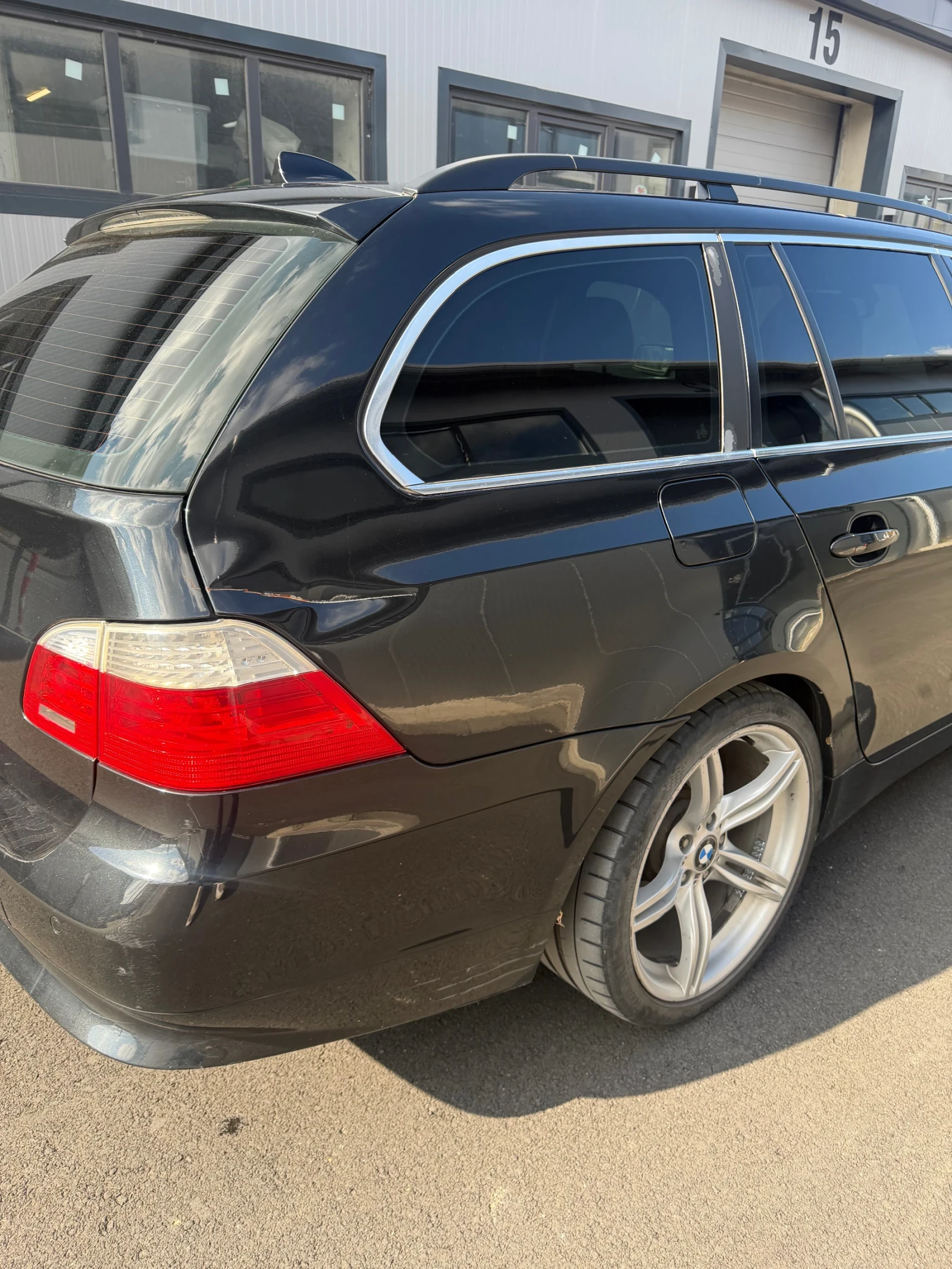 BMW 530 E61, снимка 5 - Автомобили и джипове - 56687061