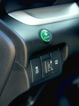 Honda Cr-v Honda CR-V 2.4 AWD   Газ/Бензин   Автомат  , снимка 12