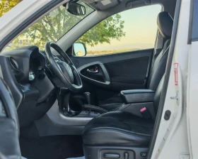 Toyota Rav4 2.2 150 К.С. АВТОМАТИК! 4X4! ВСИЧКИ ЕКСТРИ! НОВА!!, снимка 8