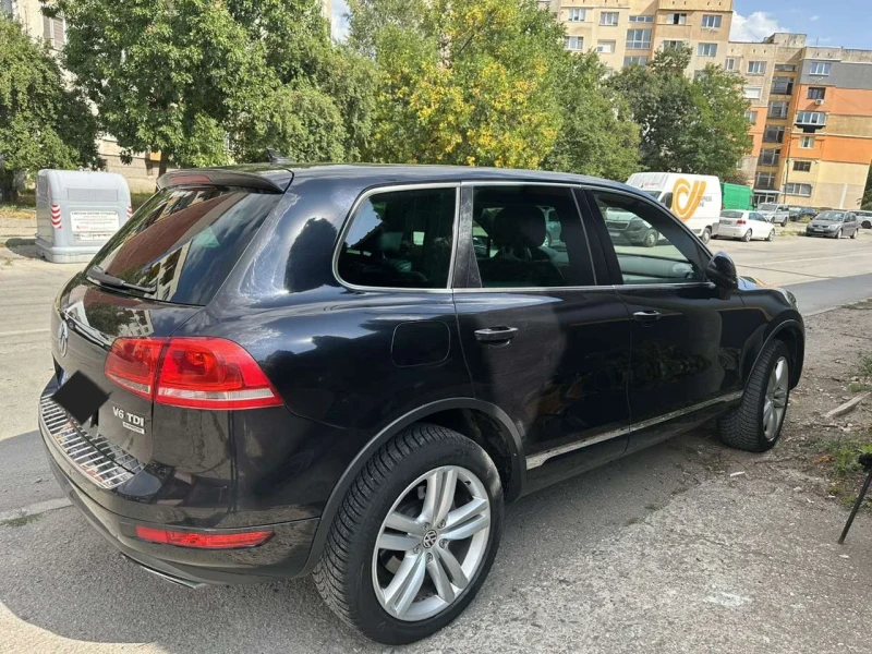 VW Touareg, снимка 5 - Автомобили и джипове - 47046037