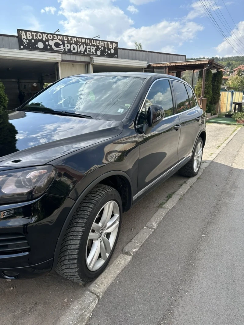 VW Touareg, снимка 7 - Автомобили и джипове - 47046037