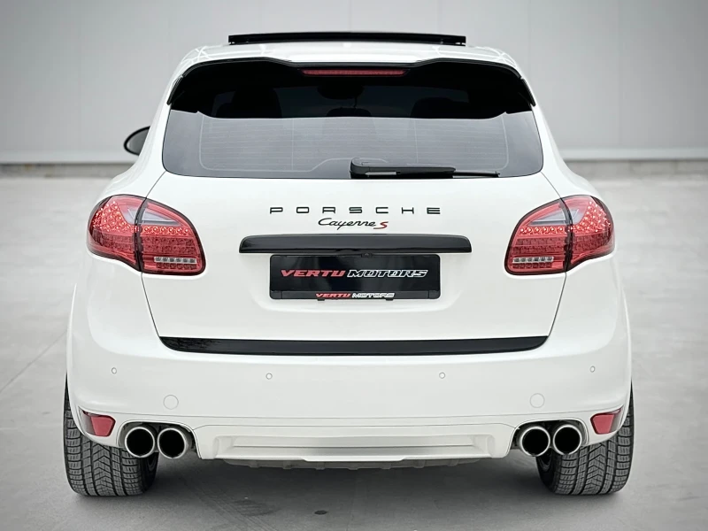 Porsche Cayenne S 4.8 / TURBO Vision / CARBON / PANO / BOSE, снимка 5 - Автомобили и джипове - 48963396