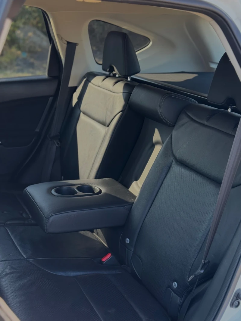 Honda Cr-v Honda CR-V 2.4 AWD   Газ/Бензин   Автомат  , снимка 13 - Автомобили и джипове - 52479523