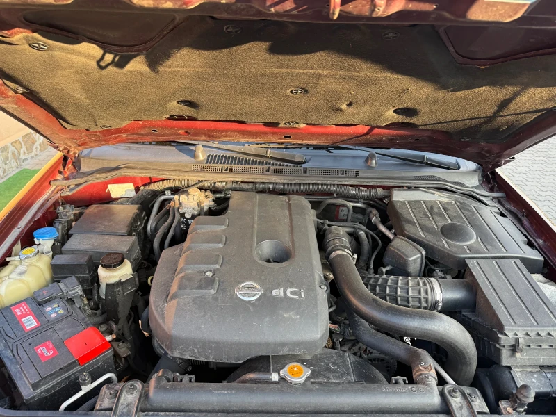 Nissan Pathfinder, снимка 10 - Автомобили и джипове - 51722598