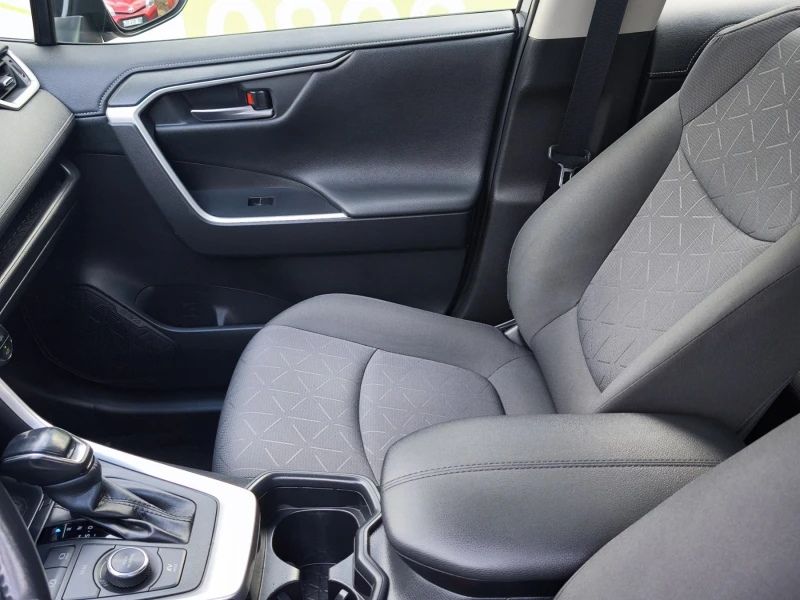 Toyota Rav4 2.5 Hybrid 4x4 , снимка 11 - Автомобили и джипове - 52493377