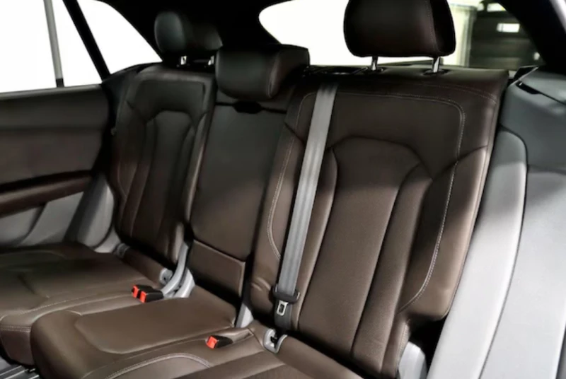 Audi Q8 MATRIX / TECHNIK 55 TFSI / BLACK OPTIC / B & O, снимка 13 - Автомобили и джипове - 52815758