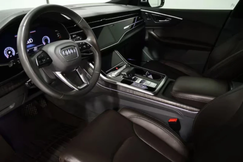 Audi Q8 MATRIX / TECHNIK 55 TFSI / BLACK OPTIC / B & O, снимка 16 - Автомобили и джипове - 52815758