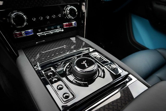 Rolls-Royce Cullinan = Black Badge = Shooting Star  | Mobile.bg   13