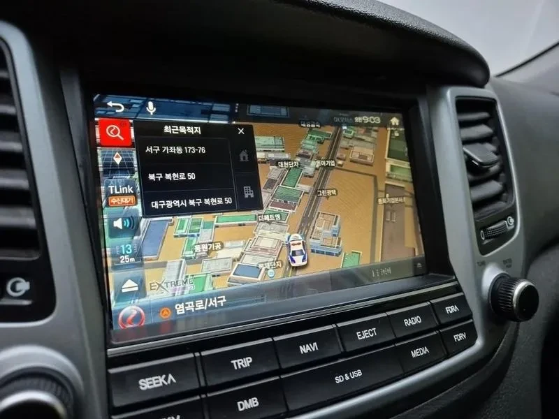 Hyundai Tucson 1.7 2WD MODERN, снимка 10 - Автомобили и джипове - 55796531