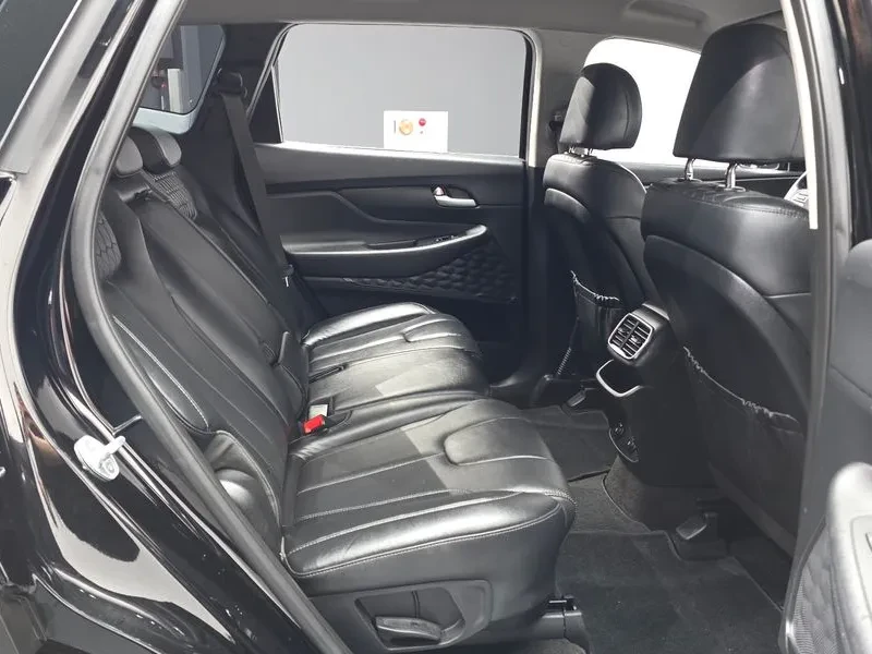 Hyundai Santa fe 2.0T 2Wd Premium, снимка 12 - Автомобили и джипове - 55952895