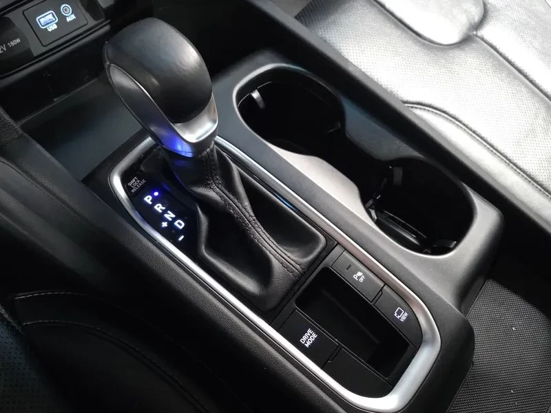 Hyundai Santa fe 2.0T 2Wd Premium, снимка 9 - Автомобили и джипове - 55952895