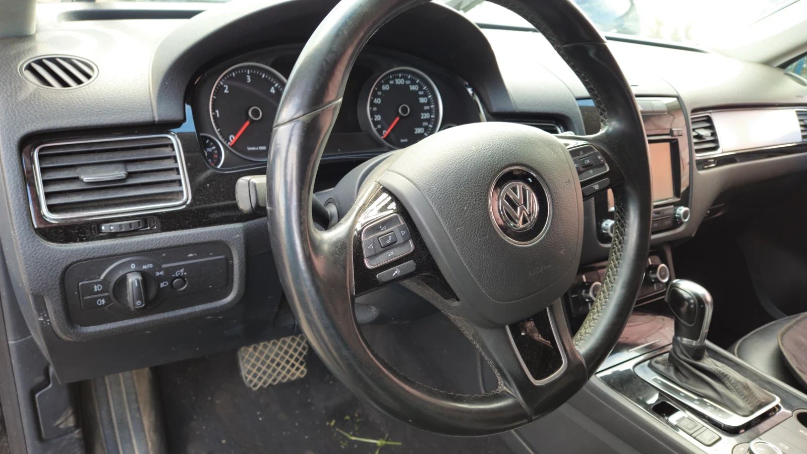 VW Touareg 3.0tdi/цял или на части - изображение 10