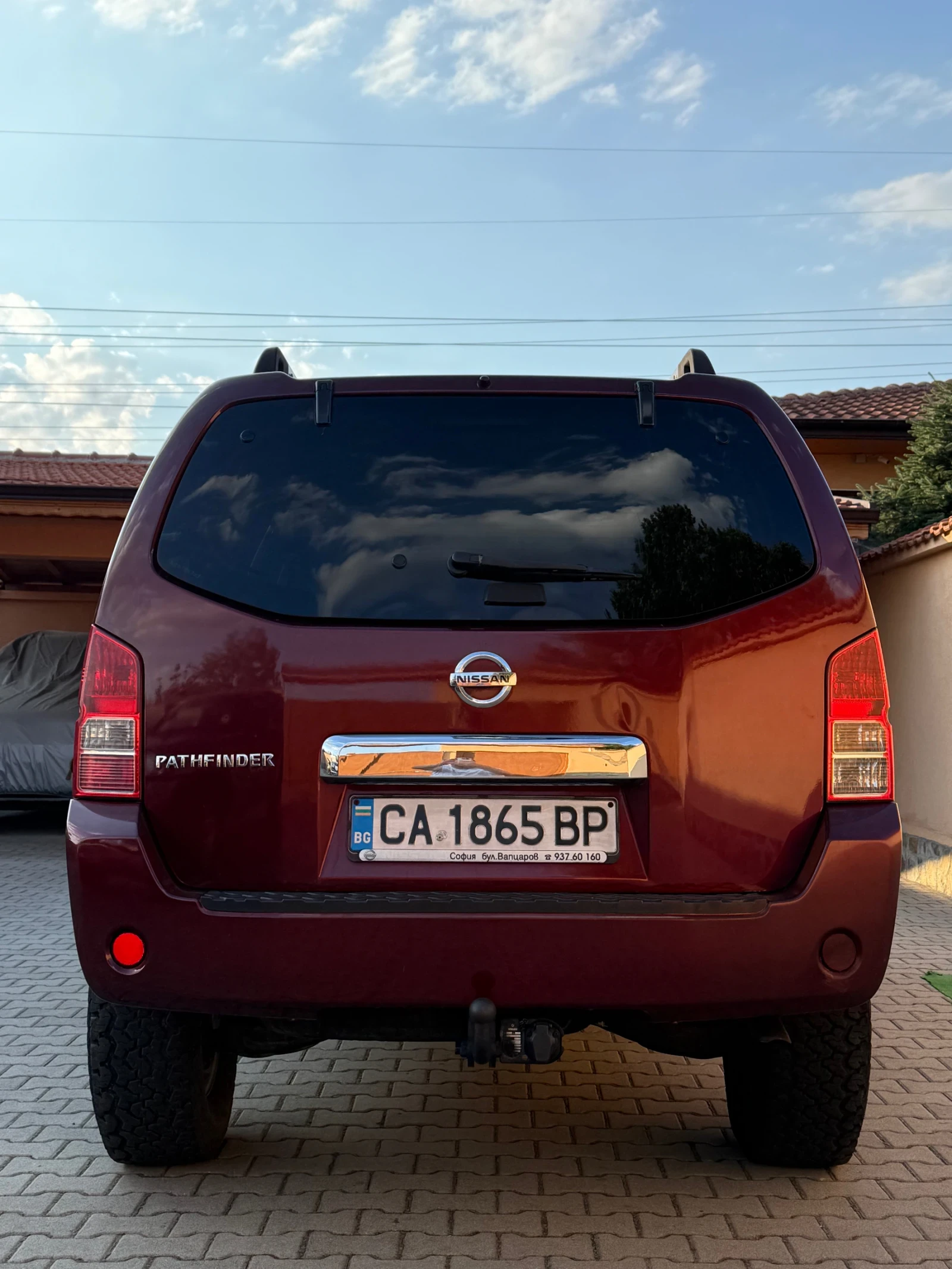Nissan Pathfinder  - изображение 2