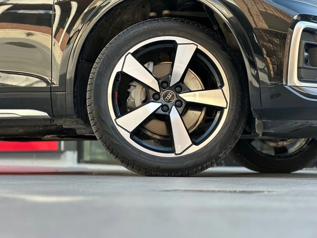 Audi Q5 * 45 Progressiv ACCIDENT FREE| NEW INVENTORY| 1 OW - изображение 7