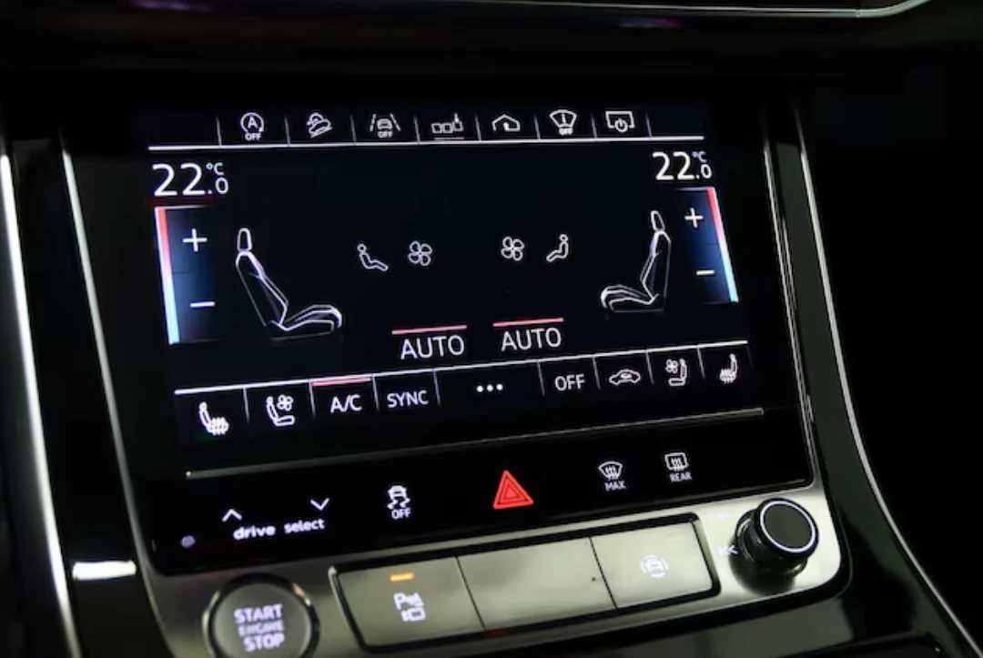 Audi Q8 MATRIX / TECHNIK 55 TFSI / BLACK OPTIC / B & O | Mobile.bg � ����������� 11