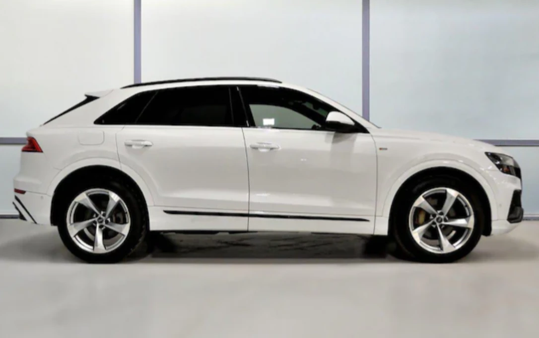 Audi Q8 MATRIX / TECHNIK 55 TFSI / BLACK OPTIC / B & O - изображение 4