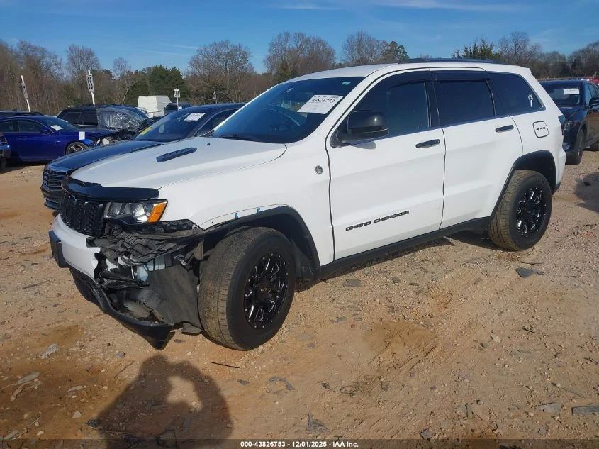 Jeep Grand cherokee  - изображение 2