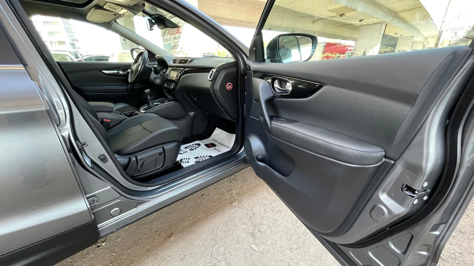 Nissan Qashqai 110хил. км., снимка 16 - Автомобили и джипове - 54333326